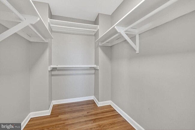 Building Photo - 1200 S Arlington Ridge Rd