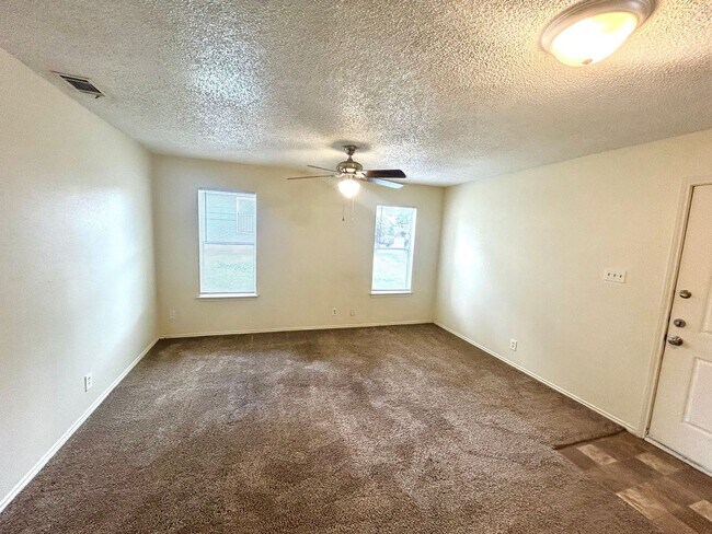 Building Photo - 3607 Bremen Ave