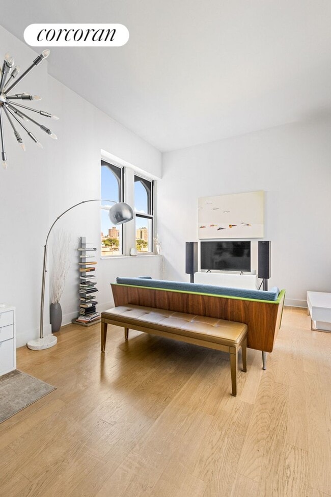 Building Photo - 220 W 148th St