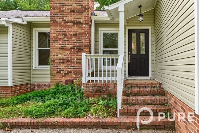 Building Photo - 308 Southampton Dr