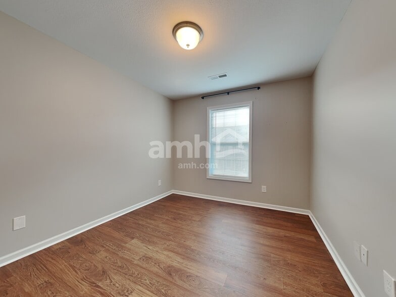 Building Photo - 8124 Cambridge Reserve Dr