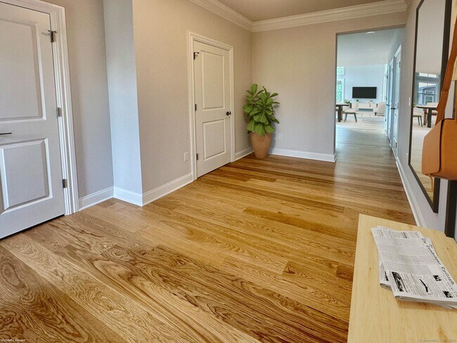 Building Photo - 64 Soderman Wy