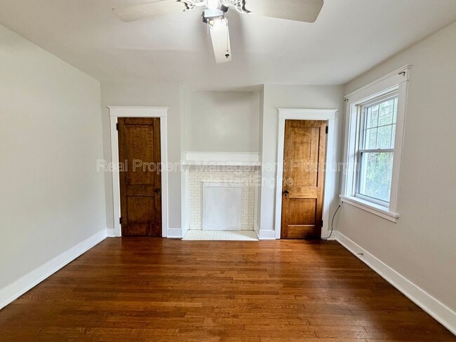 Building Photo - 5550 Wilkins Ave