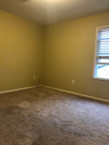 Building Photo - 272 Cleveland Ave