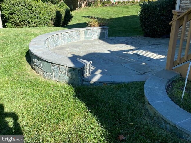 Building Photo - 6502 Sunny Hill Ct