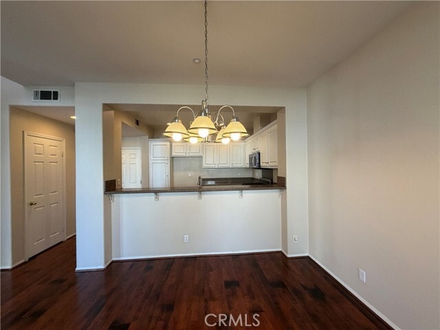 Building Photo - 122 Strawflower St