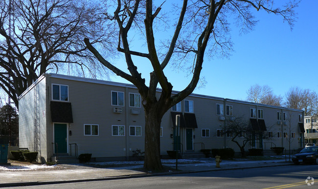 Building Photo - St. Martin's Townhomes