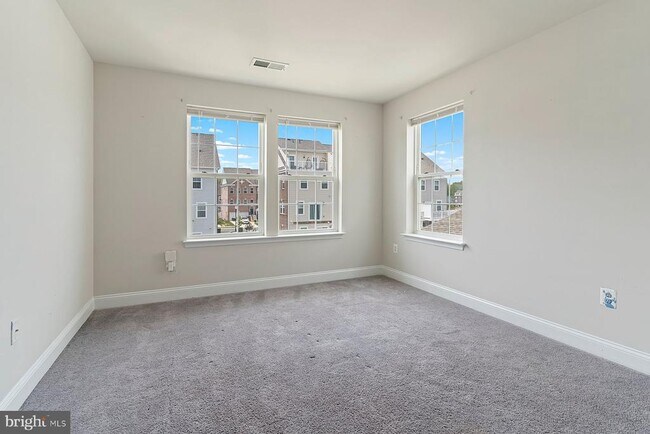 Building Photo - 4507 Shakespeare Cir