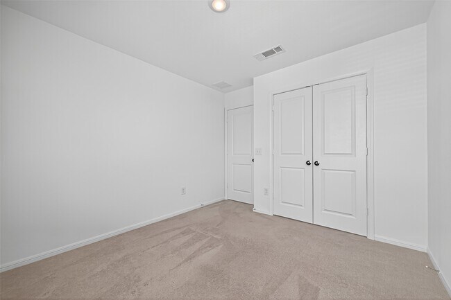 Building Photo - 1028 Laguna Cv Dr