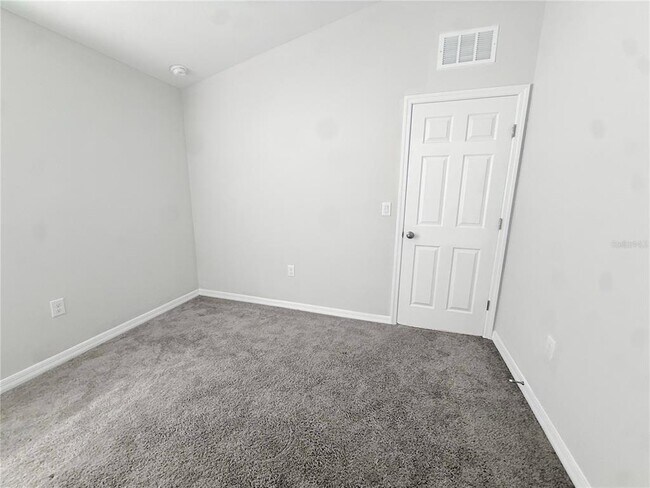 Building Photo - 12163 Cattleside Dr