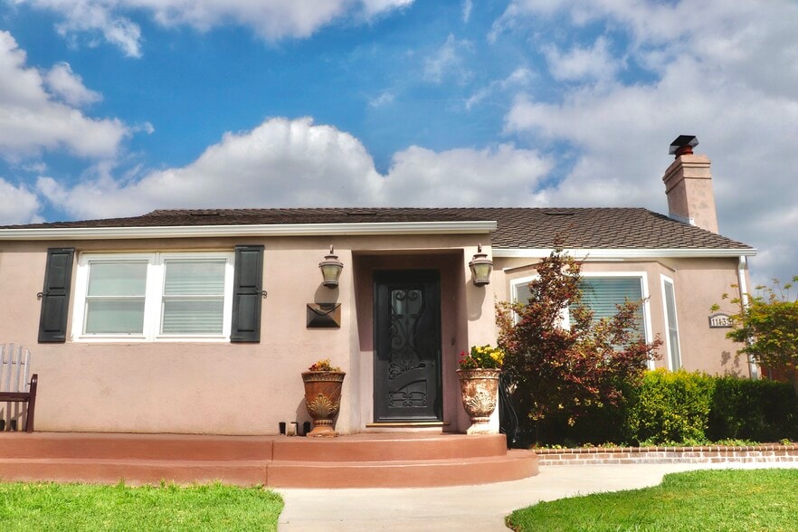 Building Photo - 11133 Rincon Dr