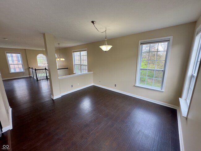 Building Photo - 9094 Demarest Dr