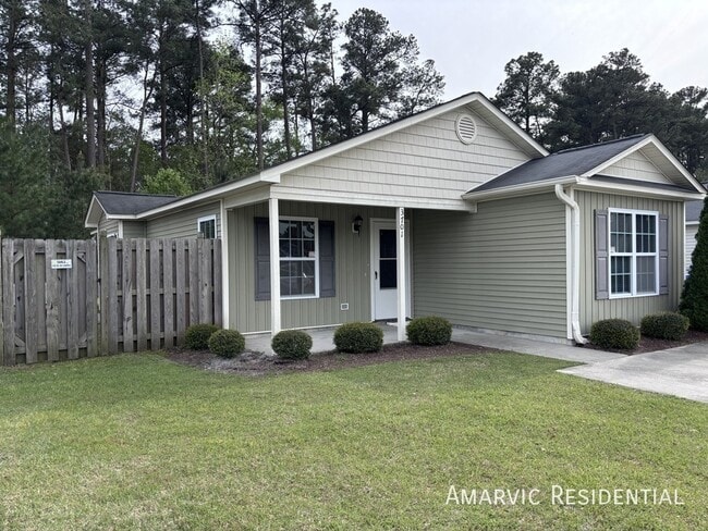 Building Photo - 3701 Ramsey Dr