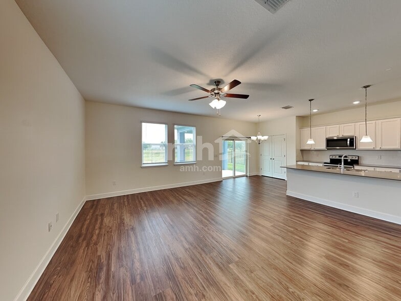 Building Photo - 1103 Walden Pond Dr