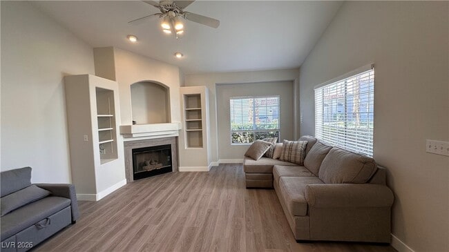 Building Photo - 5252 Island Chain Rd