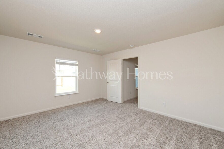 Building Photo - 917 Mountain Goat Ln