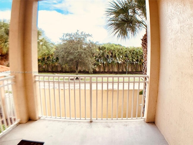 Building Photo - 11011 Legacy Ln