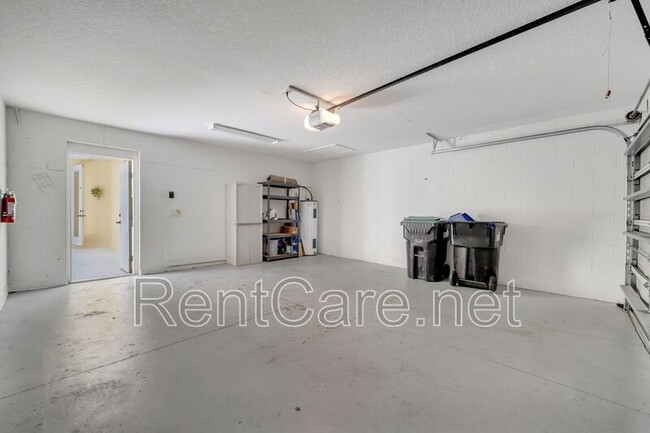 Building Photo - 14423 Bluebird Park Rd
