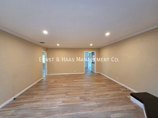 Building Photo - 4449 Shadeway Rd