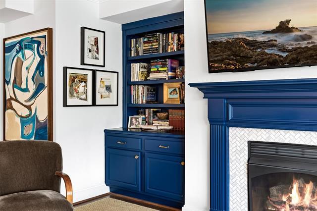 Building Photo - 4242 Lomo Alto Dr