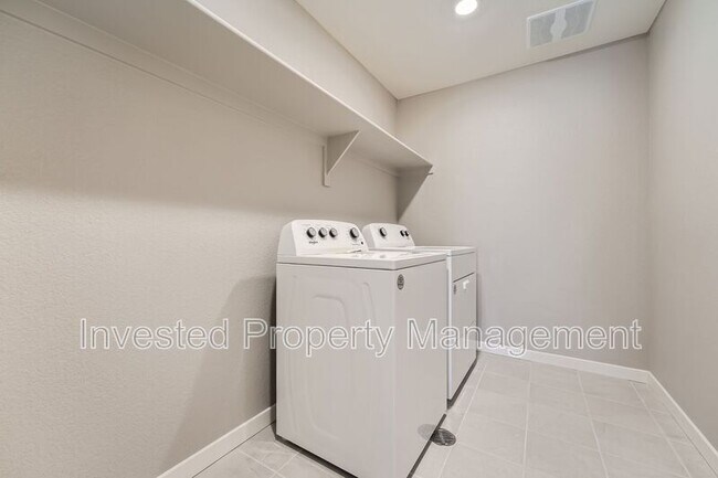 Building Photo - 17974 Sky Pilot Ln