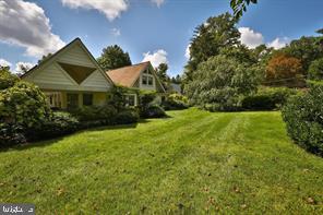 Building Photo - 1157 Delene Rd