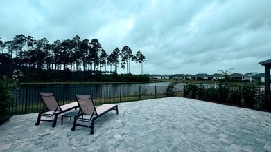 Building Photo - 1615 Pathways Drive