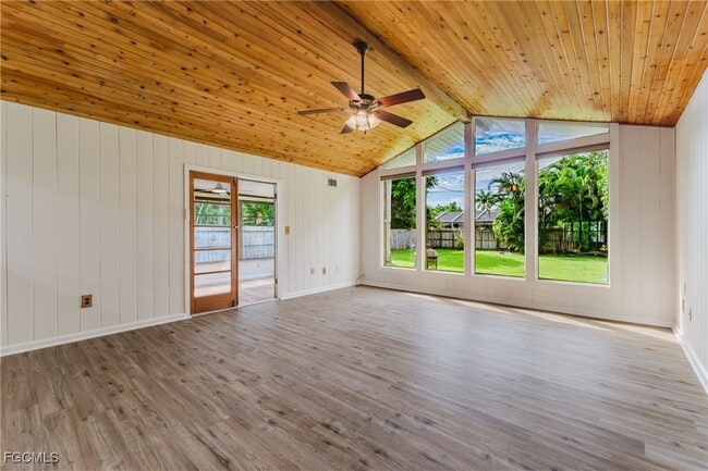 Building Photo - 1310 La Faunce Way