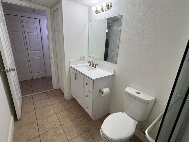 Building Photo - 6760 Heritage Grande