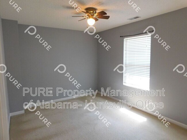 Building Photo - 103 Tallmadge Ct SW