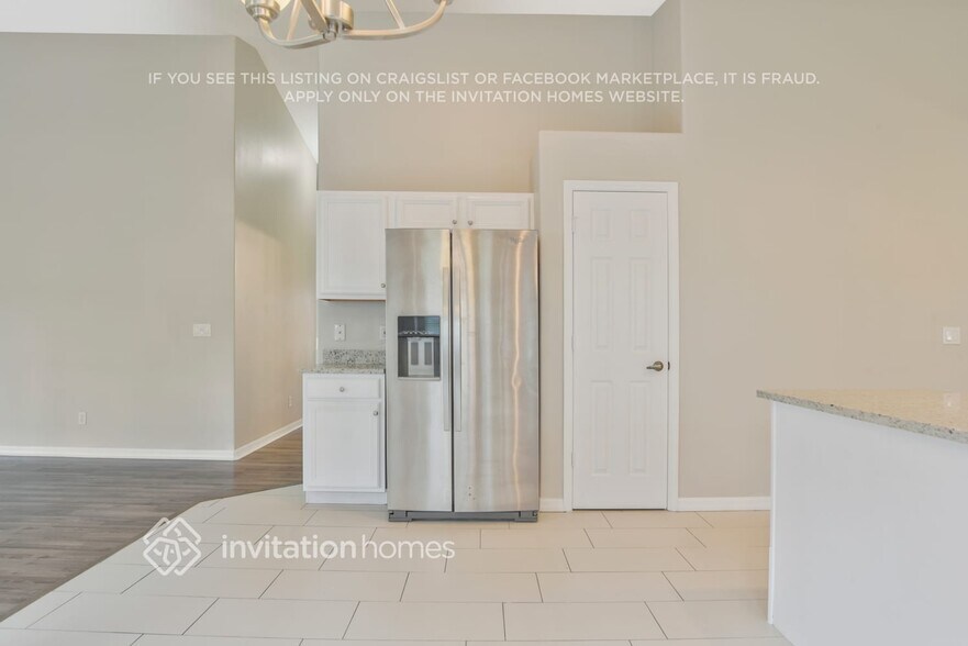 Building Photo - 3850 Aiden Pl