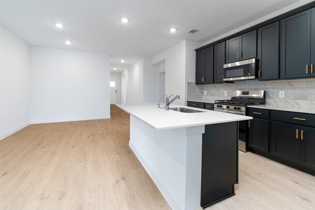 Building Photo - 30615 Windermere Peaks Ln