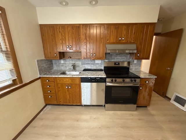 Building Photo - 1001 Loekes Dr