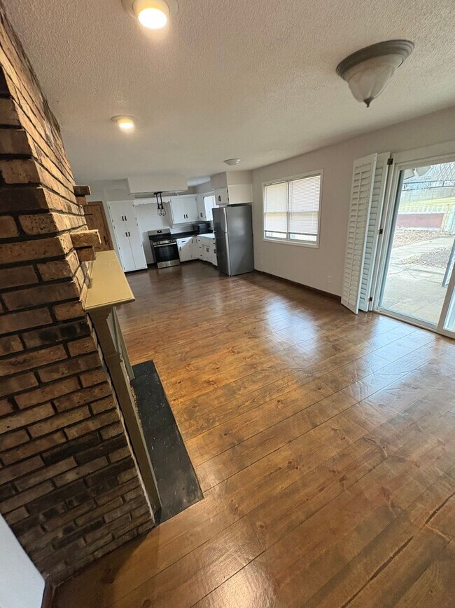 Building Photo - Updated Three Bedroom Single Family Home in Alexandria, Indiana