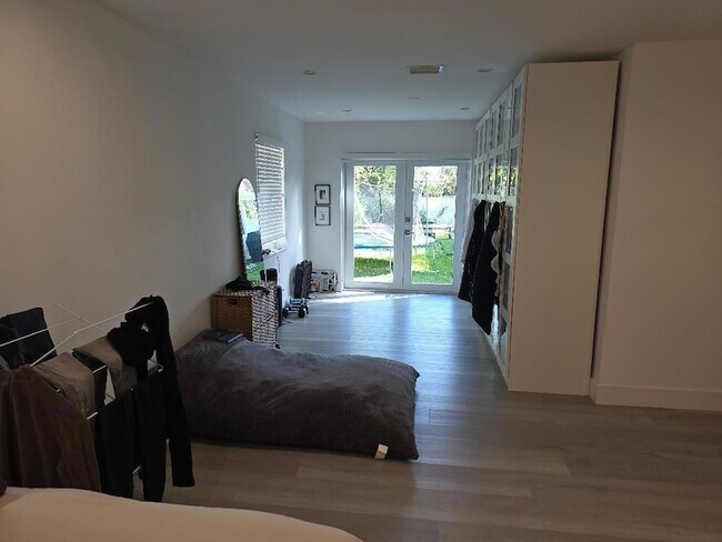 Building Photo - 1532 Fletcher St