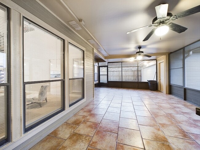 Building Photo - 11614 Taos Ln
