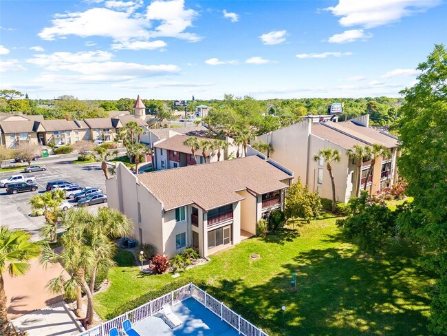 Building Photo - 8601 Huron Ct