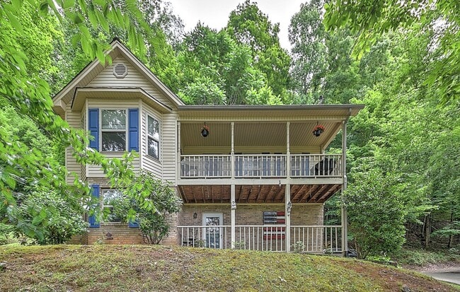 Primary Photo - 4406 Willmary Dr