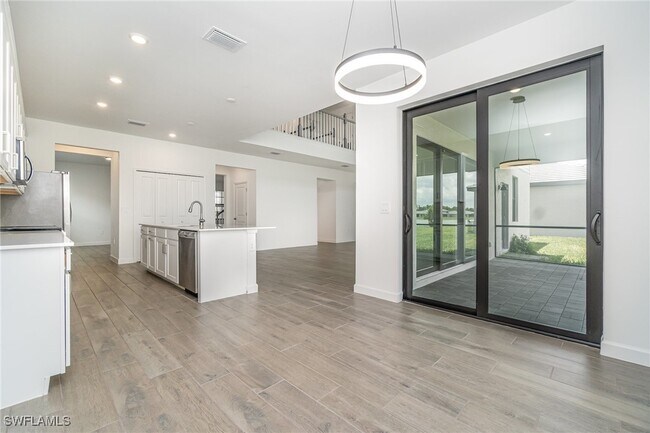 Building Photo - 10849 Timber Creek Dr