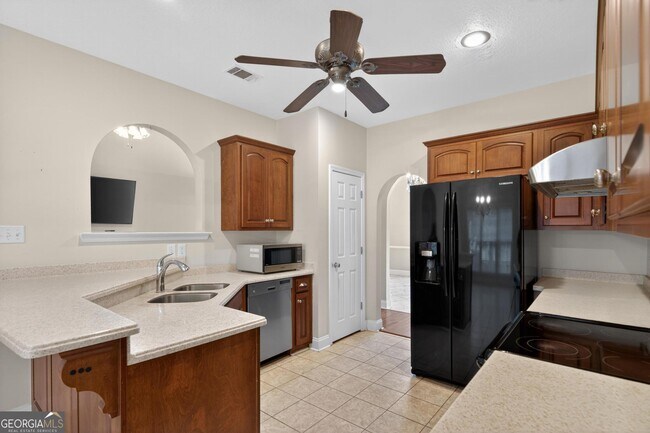 Building Photo - 409 Myrtle Crossing Ln
