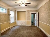 Building Photo - 28 Rhode Island Ave