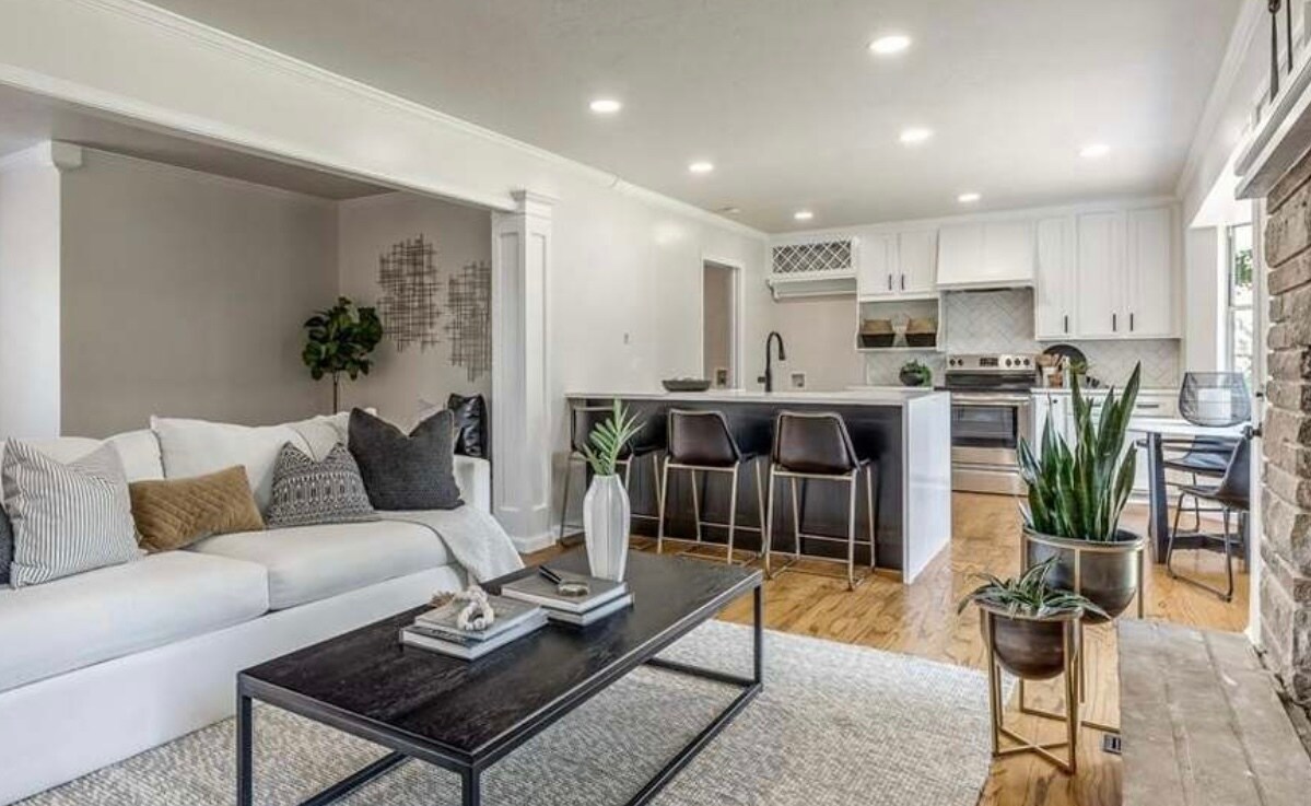 Building Photo - 1100 Glenwood Ave