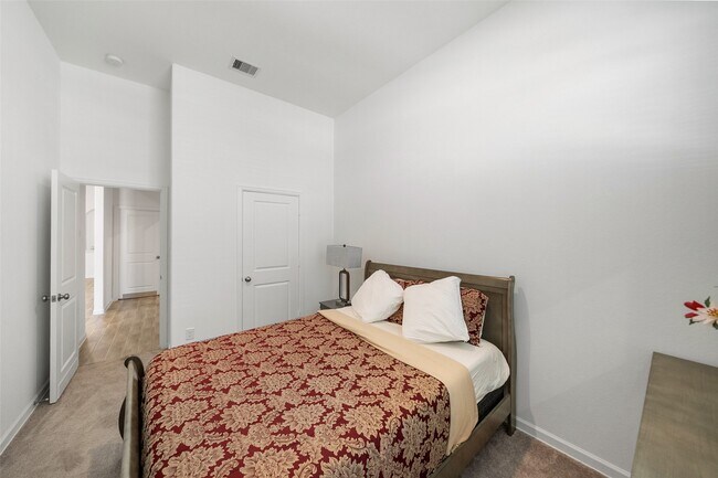 Building Photo - 11107 Willamer St