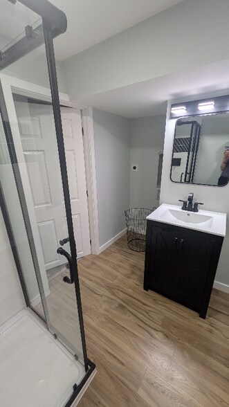 Building Photo - 2882 Ridge Dr