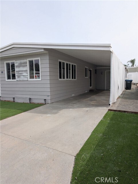 Building Photo - 281 Santa Clara Cir