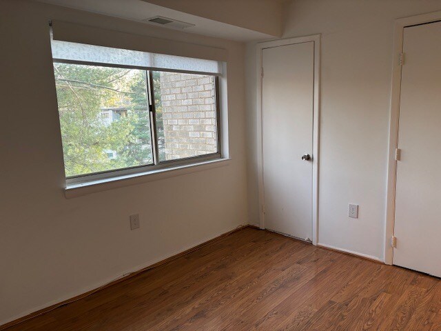 Building Photo - 12307 Braxfield Ct