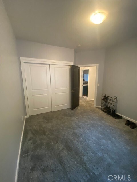 Building Photo - 18700 Oak Grove Rd