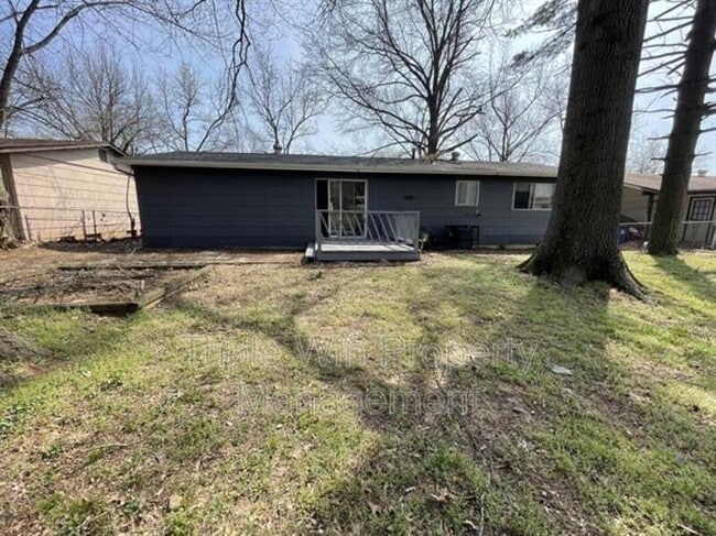 Building Photo - 11923 San Andres Dr
