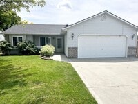 Building Photo - Single Story home in Central Boise available in July 2026!