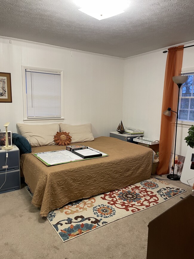 Building Photo - 111 Aycock Ave